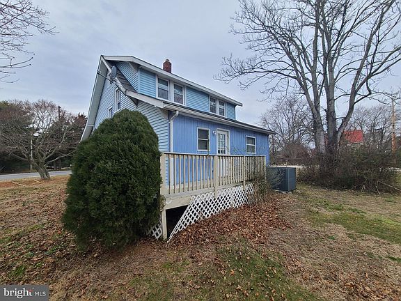 5th image of 2514 Ogden Ave