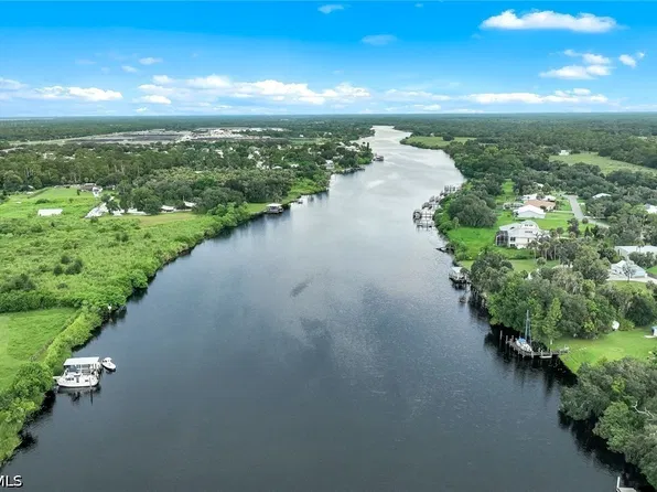 21211 Palm Beach Blvd, Alva, FL 33920