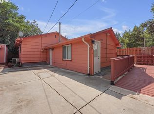 9212 SE Bush St, Portland, OR