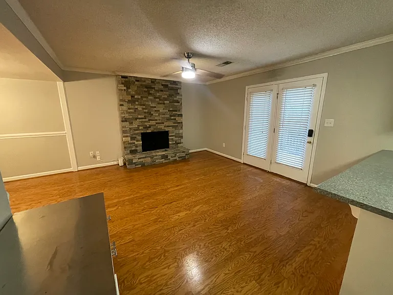 730 Twin Brooks Ct — Photo 3