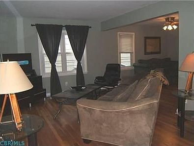 2nd image of 5690 Foster Ave
