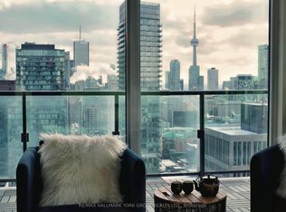 955 Bay St #3703, Toronto, ON M5S 0C6