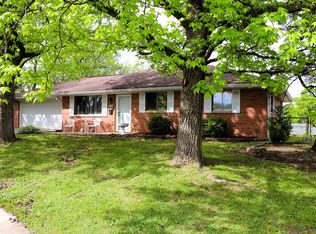 706 Bobs Ct, Beech Grove, IN 46107