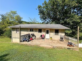 482 Madison St #1330, Huntsville, AR 72740