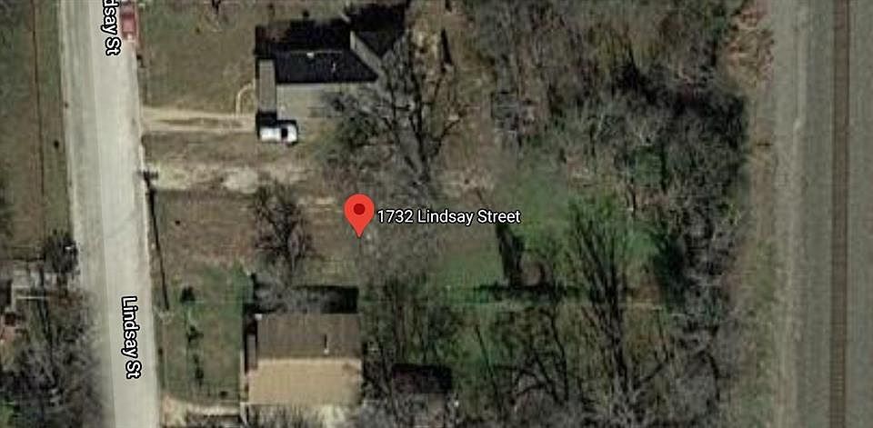 2nd image of 1732 S Lindsay St