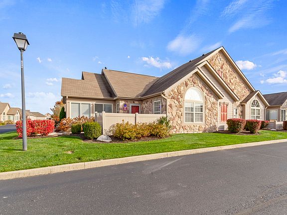 3rd image of 7861 Gold Brook Dr