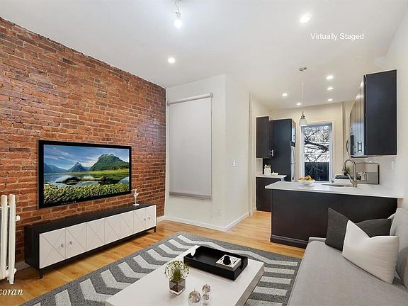 2nd image of 767 Park Pl APT 3L