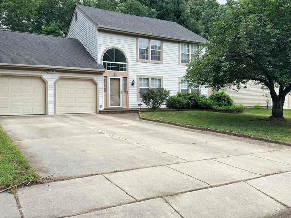 92 Breckenridge Dr, Sicklerville, NJ 08081