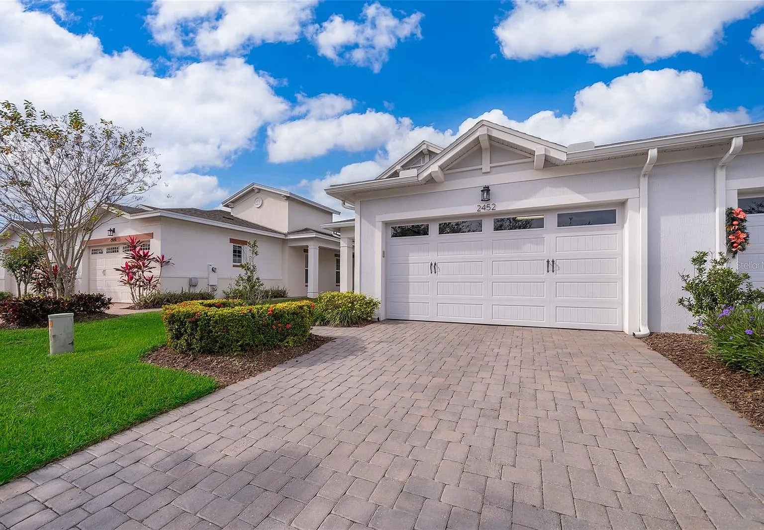 2452 Datura Loop — Photo 1