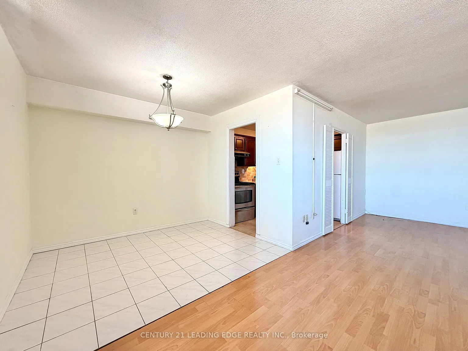 1455 Lawrence Ave W — Photo 4
