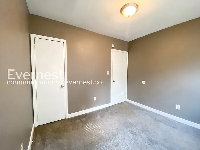 3017 E 51st St — Photo 13