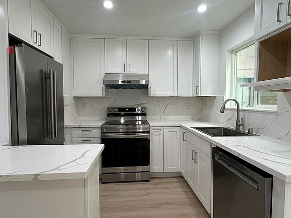 4th image of 1471 48th Ave APT 1