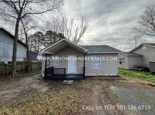 207 N 1st St, Austin, AR 72007