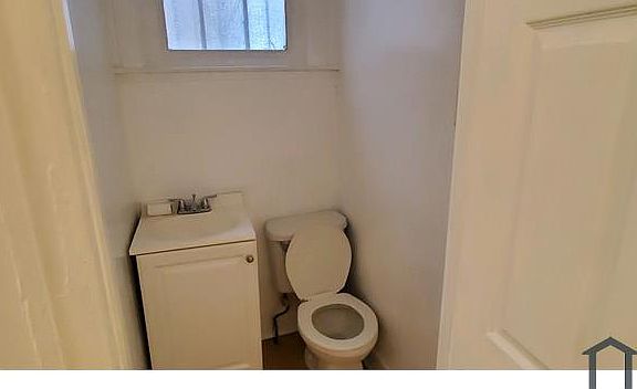5th image of 2025 S Salford St