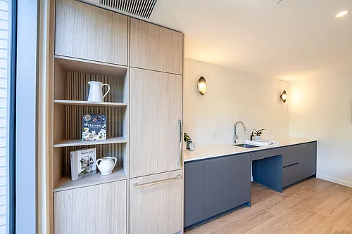 Floor plan 1 Bed + Den (A1d)