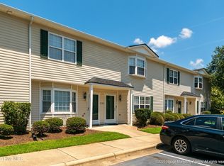 2300 Vineyard Dr APT P8, Winterville, NC 28590