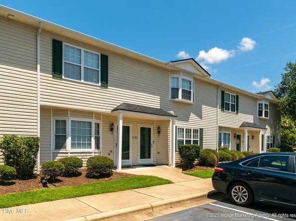 2300 Vineyard Drive #P8, Winterville, NC 28590