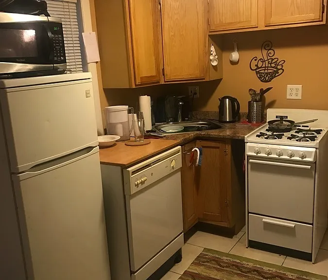 3640 N Fremont St #G — Photo 12