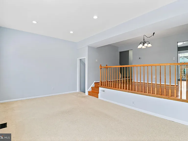 9553 Cherry Oak Ct — Photo 23