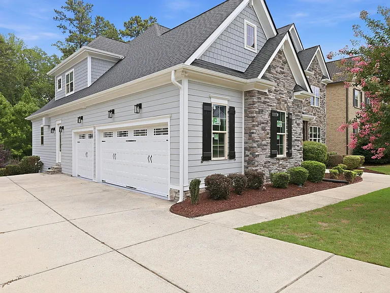 412 Parkman Grant Dr — Photo 6