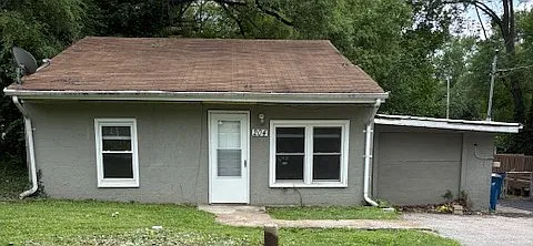 204 Elbring Dr Photo 1
