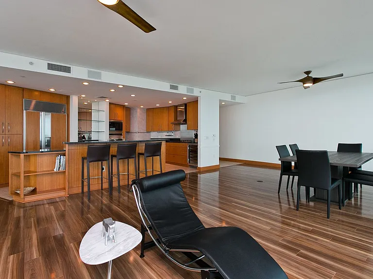 1288 Ala Moana Blvd #20D — Photo 22