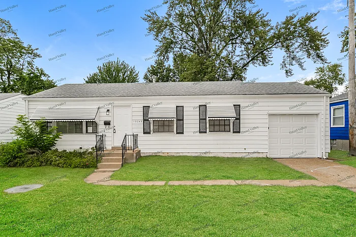 10249 Coburg Lands Dr