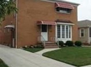 8008 Dresden Ave, Parma, OH