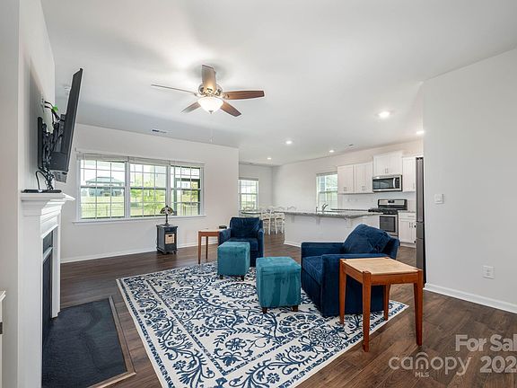 5th image of 7218 Teague Dr