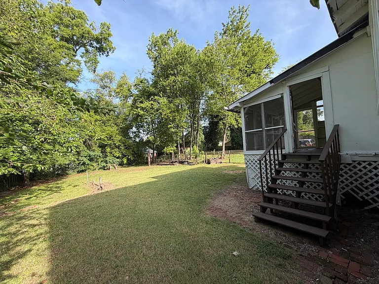918 Darlington Way SW — Photo 22
