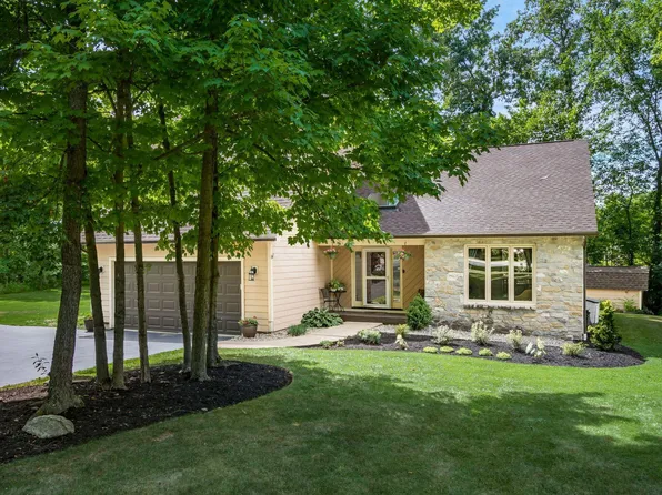 10842 Tioga Springs Cir, Plain City, OH 43064