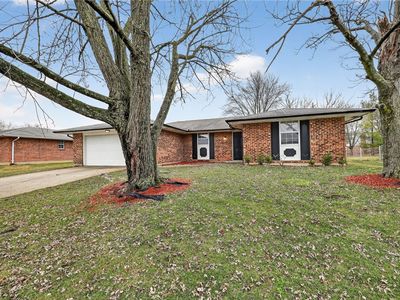 6070 Charlesgate Rd, Dayton, OH 45424