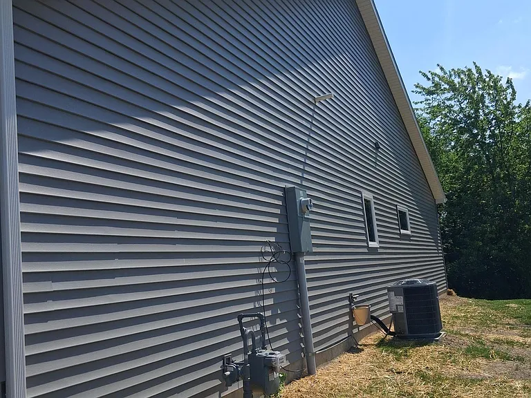 1002 Emilee Ct — Photo 3