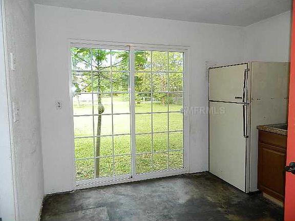 4th image of 219 N Osceola Ave