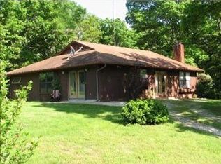 10424 Old Loggin Rd, Gravette, AR 72736
