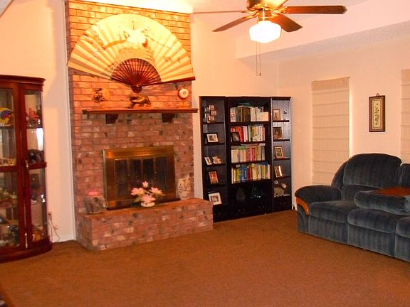 3rd image of 5220 Brookwood Dr