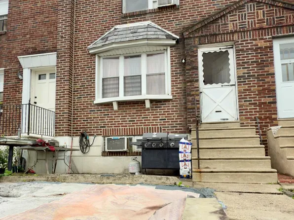 1548 Lardner St, Philadelphia, PA 19149