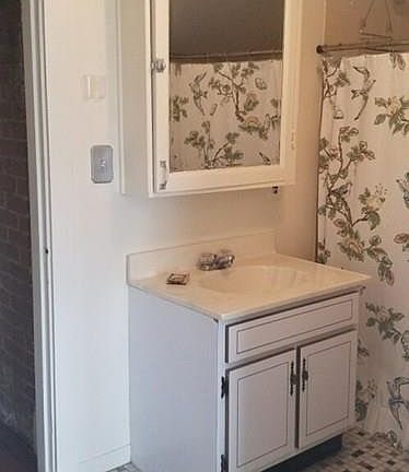 4th image of 82 Verchild St APT 5