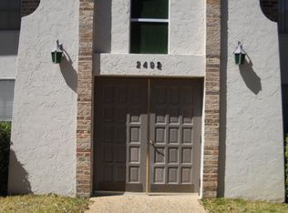 2492 University Ave APT B, San Angelo, TX 76904