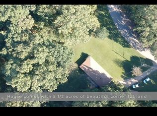 450 Timberlane Dr, Vicksburg, MS 39180