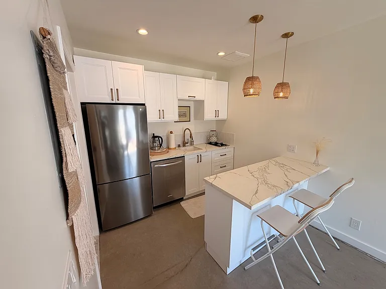 7821 Stewart Ave — Photo 13