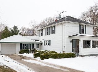 1129 Fox Rd, Jackson, MI 49201