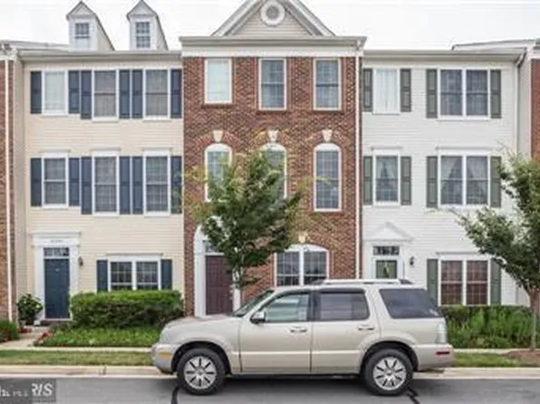 25093 Francisco Ter, Chantilly, VA 20152