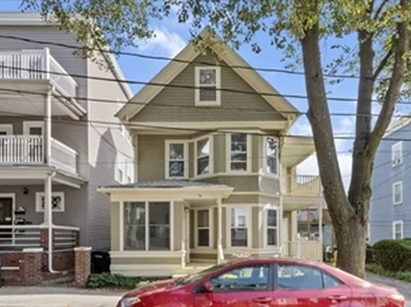 14 Moore St #1, Somerville, MA 02144