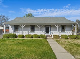 1150 SE Edgemont Place, College Place, WA 99324