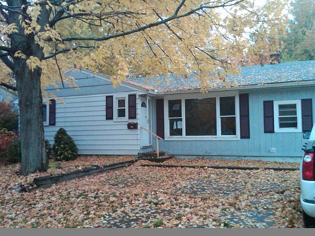 1st image of 845 Mayflower Ave