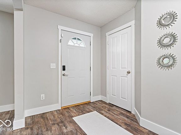 2nd image of 19534 Forsythe Dr