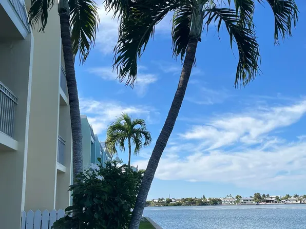 201 Coppitt Rd Floor 103B, Key West, FL 33040