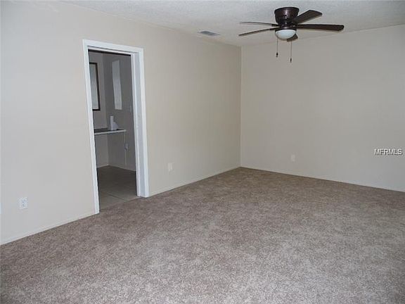 4th image of 1714 Park Dr