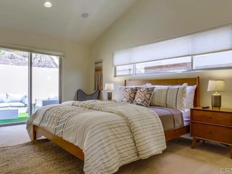 1518 Monmouth Dr — Photo 6